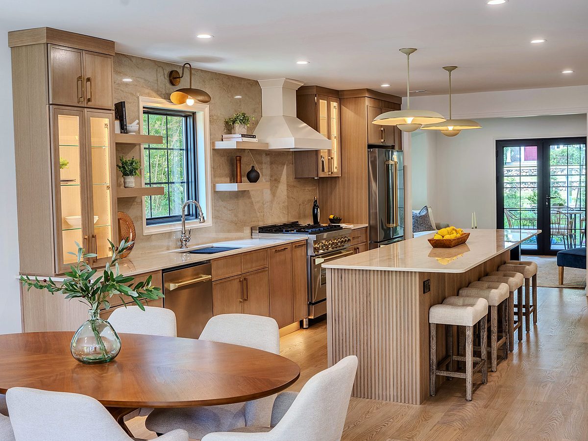 Fabuwood Luna kitchen in Desert Oak with a fluted island — installed by My House Kitchen