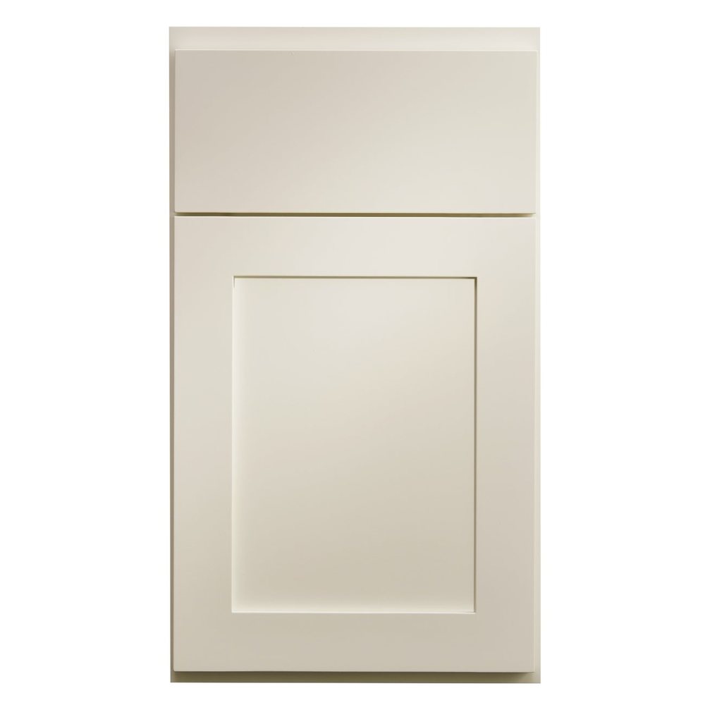 Crystal Modesto cabinet door in Linen