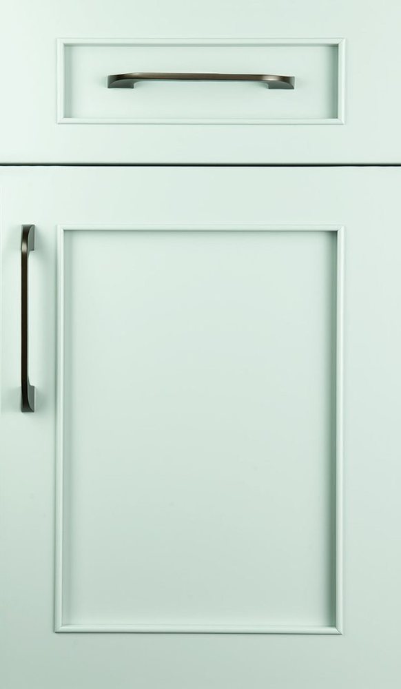 Plain & Fancy Austere cabinet door in Maple · Stony Bridge — photographed by Plain & Fancy
