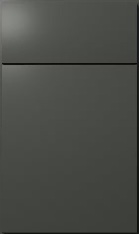 Fabuwood Luxe door in Graphite Black