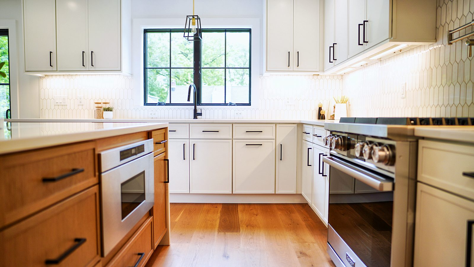 Petit Oak island with drawer microwave