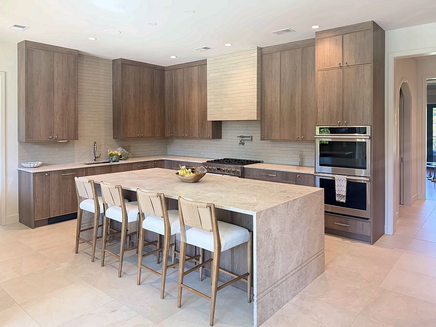 Custom thin-shaker kitchen in Salt of the Earth, Oakhurst