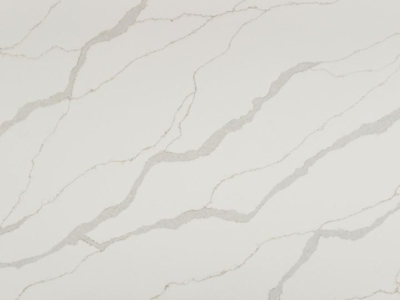 MSI Calacatta Idillio slab — manufacturer photo