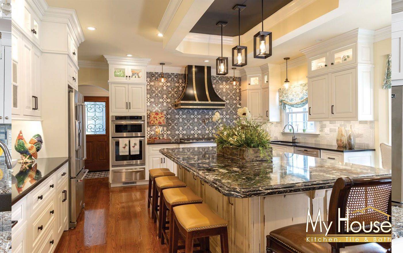 Shiloh Cabinets Oxford Polar - Olde World