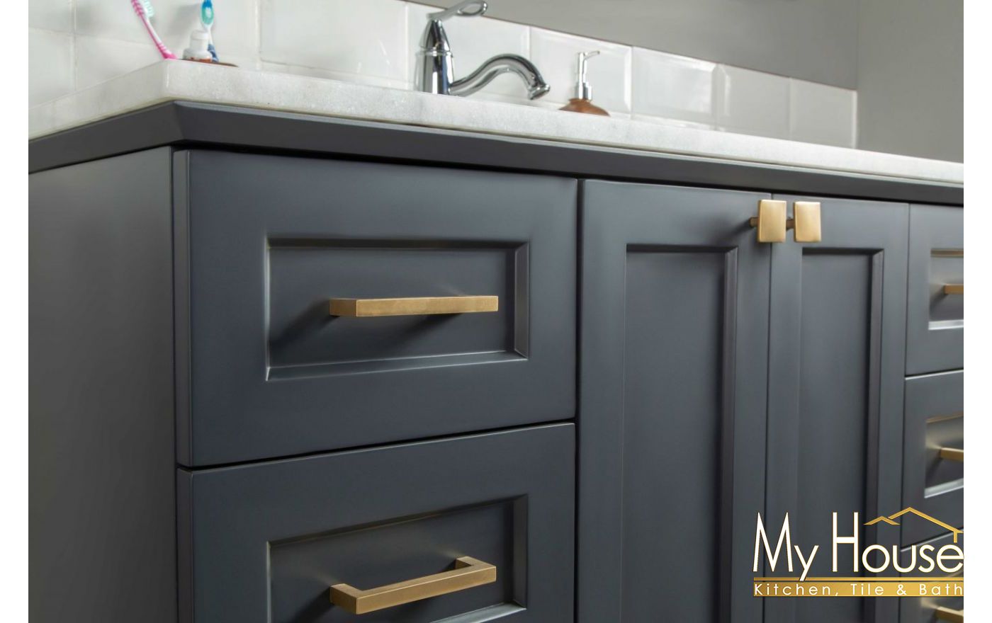 Otto Home Goods Vanities Paloma 42" Dark Gray