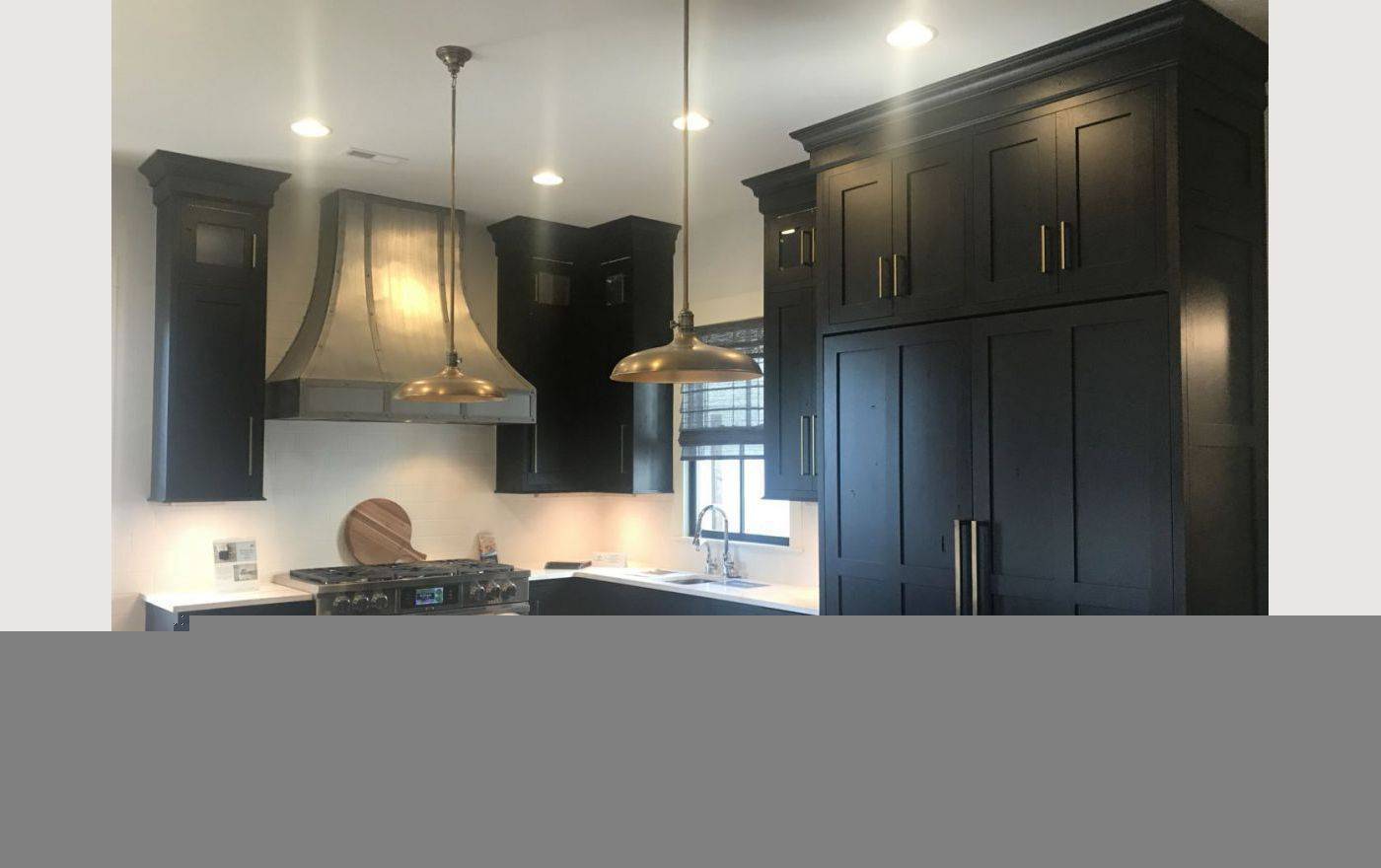 Brighton Rustic Hikory Coal Shaker